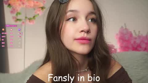 Dina online show from October 26, 1:34 am