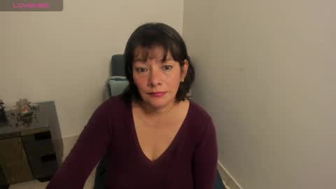 nuit_rose online show from February 4, 2:25 am