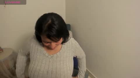 nuit_rose online show from March 10, 3:32 am