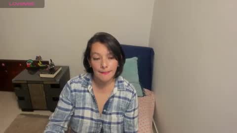 nuit_rose online show from October 11, 3:44 am