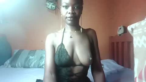 nukshypipi online show from July 9, 1:08 am