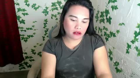 nylecummer online show from December 27, 6:42 pm