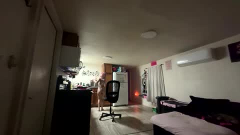 nymphomaticbaby online show from February 4, 6:27 am