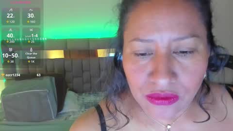 Snapshot of nyomi_browm chatting on November 1, 10:52 am nyomi browm online show from November 1, 10:52 am