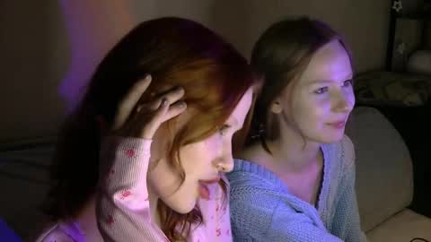 nyra_thira online show from March 29, 4:06 pm