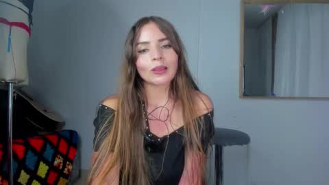 Laura nyu online show from November 7, 10:47 pm