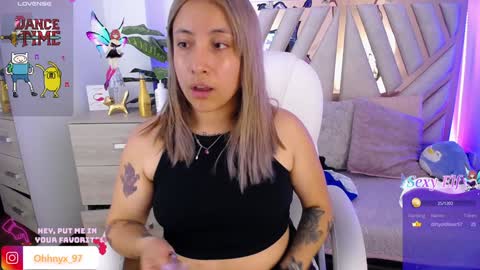 Alex   .    online show from January 16, 8:36 pm