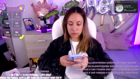 Snapshot of nyx_andria chatting on October 7, 9:41 pm Alex . online show from October 7, 9:41 pm