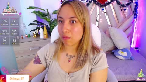 Alex   .    online show from December 26, 3:49 am