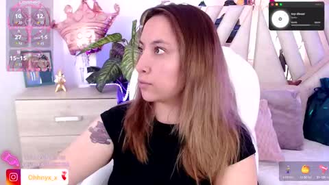 Snapshot of nyx_andria chatting on September 29, 9:31 pm Alex . online show from September 29, 9:31 pm