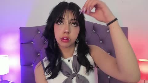 Snapshot of nyx_nayla chatting on January 20, 6:53 am online show from January 20, 6:53 am
