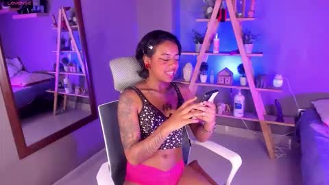 Nyx online show from October 15, 8:55 pm