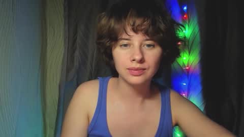 Evie online show from September 30, 3:39 pm