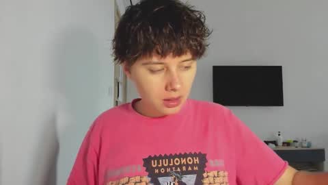 Evie online show from January 7, 7:56 am