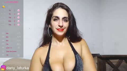 Snapshot of odalisca_bellydancer chatting on March 11, 1:05 am Daniela Dany online show from March 11, 1:05 am