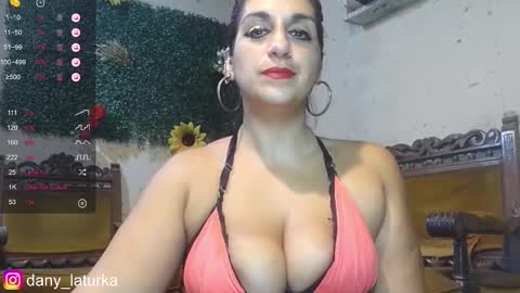 Snapshot of odalisca_bellydancer chatting on January 31, 5:40 am Daniela Dany online show from January 31, 5:40 am