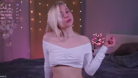 Alice online show from December 19, 10:13 pm