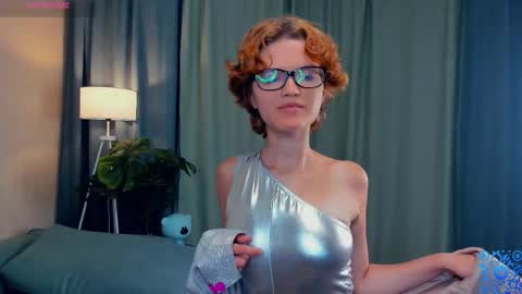 Eli online show from October 27, 4:19 am