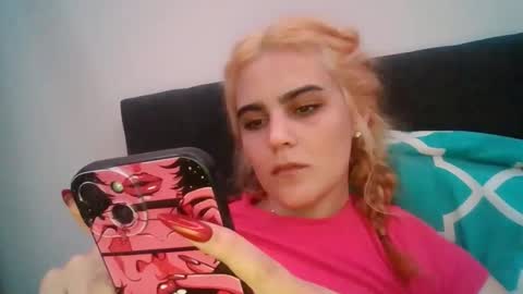 Bella online show from May 10, 4:58 am