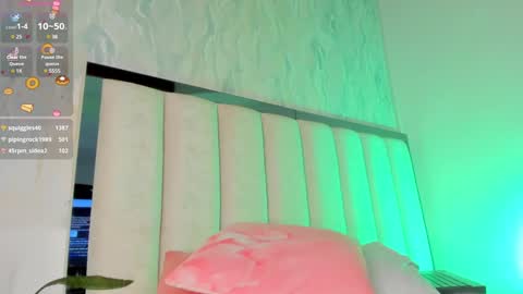 Holly online show from January 17, 5:53 am