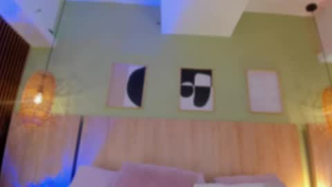 Snapshot of oh_hollyy chatting on September 29, 11:48 am Holly online show from September 29, 11:48 am