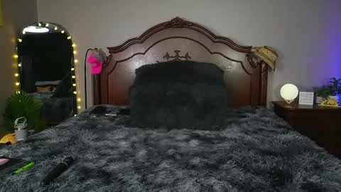 Gray online show from April 15, 7:47 pm