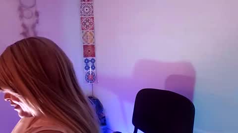 Snapshot of oh_xxxlt4 chatting on January 26, 1:47 pm Oh xxxLt4 online show from January 26, 1:47 pm