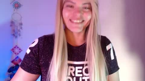 Snapshot of oh_xxxlt4 chatting on March 2, 12:14 pm Oh xxxLt4 online show from March 2, 12:14 pm