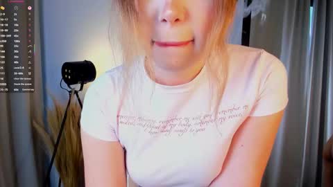 Milana online show from November 4, 9:25 am