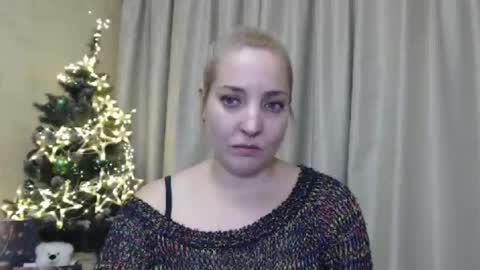 Mari online show from December 22, 2:38 pm