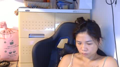 oinjer09 online show from June 25, 4:56 am