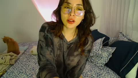 Skylar online show from January 31, 3:30 am