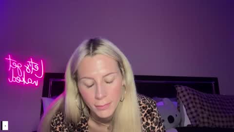 okchelsea online show from September 25, 2:32 am