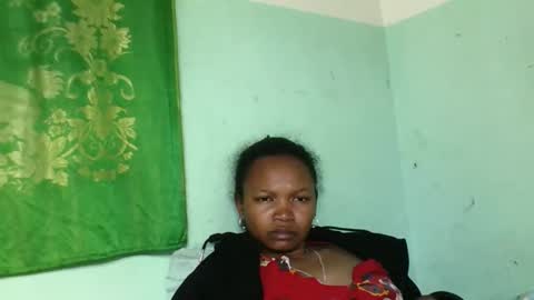 Snapshot of olgaaldy chatting on October 13, 9:01 am olgaaldy online show from October 13, 9:01 am