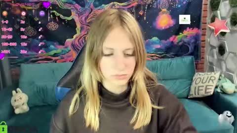 Olisa fox online show from October 5, 7:19 pm