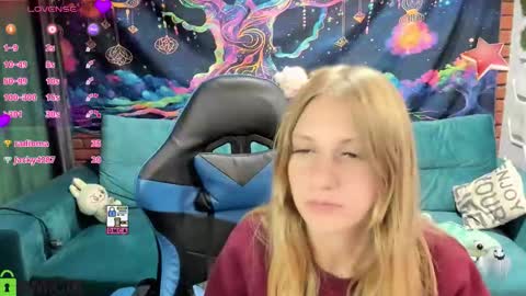 Olisa fox online show from September 30, 8:13 pm