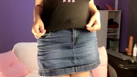 Snapshot of olisunny5 chatting on September 23, 8:29 pm OliSunny Olivia online show from September 23, 8:29 pm