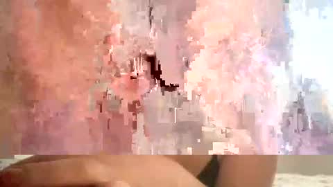 Snapshot of olivepeach chatting on March 6, 11:36 am Oil online show from March 6, 11:36 am