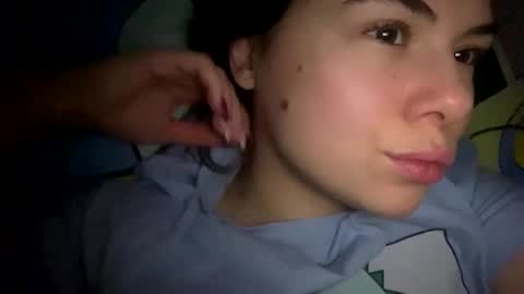 Snapshot of olivepeach chatting on December 30, 4:29 pm Oil online show from December 30, 4:29 pm