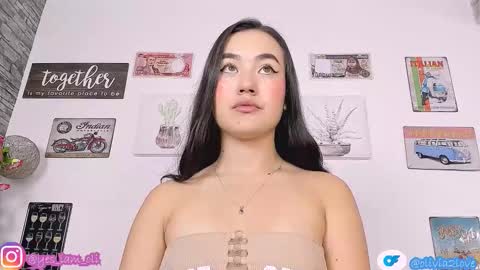 Snapshot of olivia22love chatting on September 29, 12:32 pm ..................................... 500 am- 1200 pm GMT-5 online show from September 29, 12:32 pm