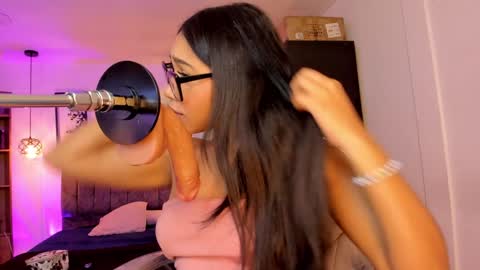 Olivia online show from January 12, 4:10 am