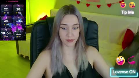 olivia_daze online show from October 16, 5:54 am