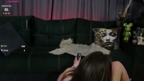 SaraConor online show from January 16, 7:15 am