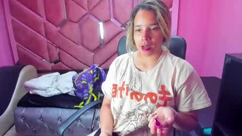 Snapshot of olivia_fox69 chatting on January 28, 3:36 am OLIVIA online show from January 28, 3:36 am