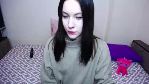 olivia_graceee online show from November 15, 9:32 am