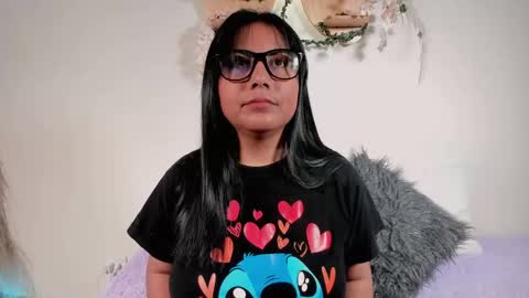 Olivia  happyness  online show from January 21, 3:21 pm