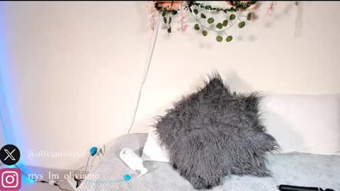 Olivia  happyness  online show from March 7, 4:55 pm
