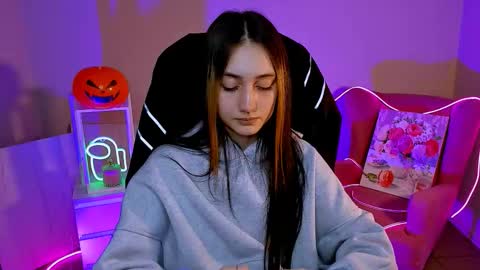 olivia_norton_ online show from October 23, 3:18 pm