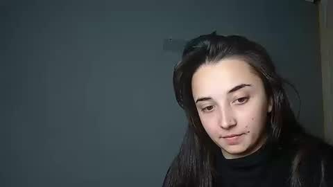 Snapshot of olivia_oliv chatting on October 3, 3:06 pm Olivia online show from October 3, 3:06 pm