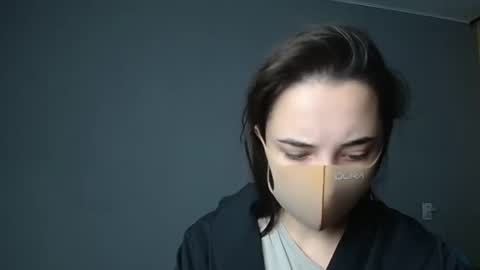 Snapshot of olivia_oliv chatting on October 9, 3:05 pm Olivia online show from October 9, 3:05 pm